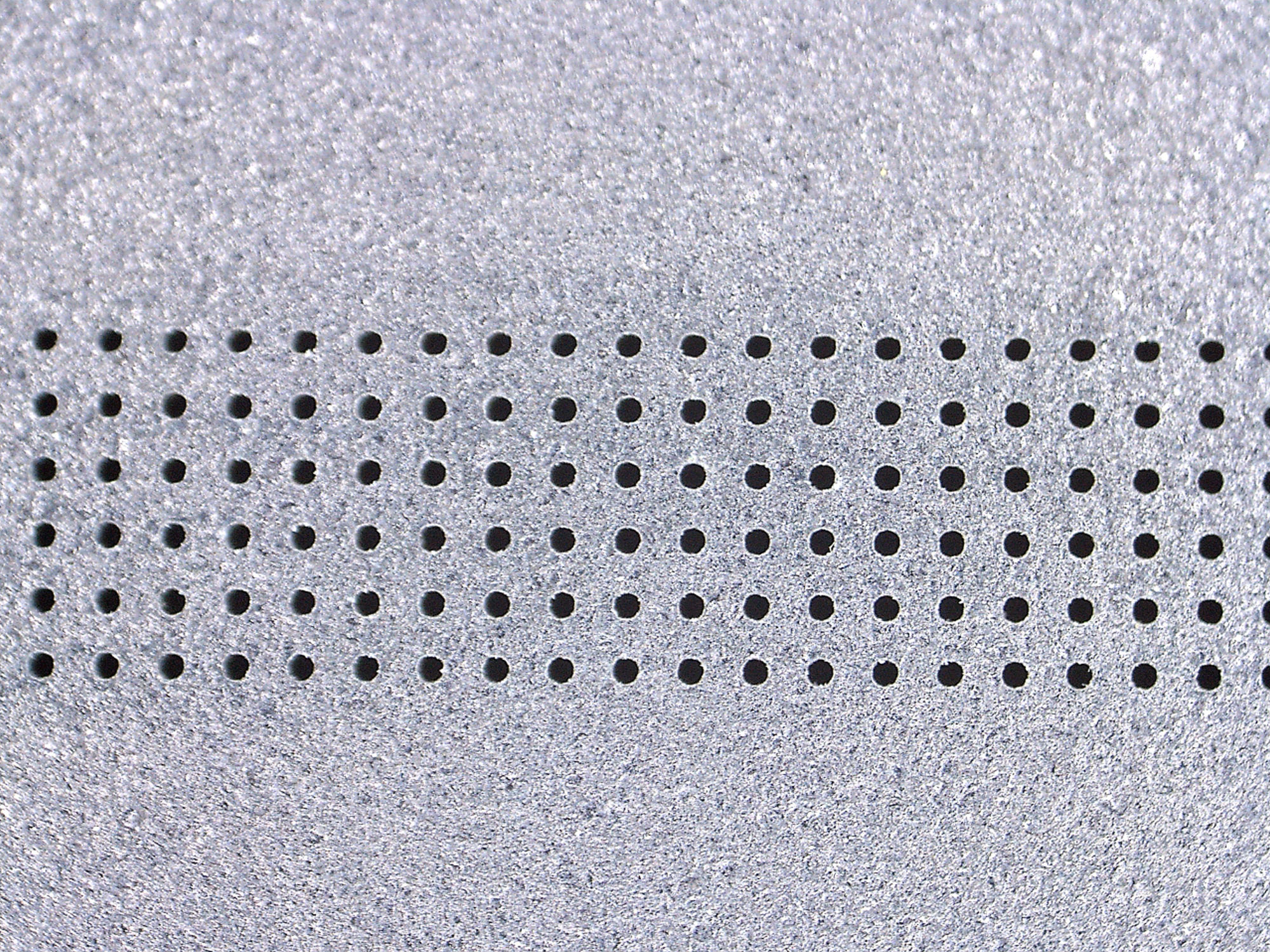 Laserbohren Aluminium Detail