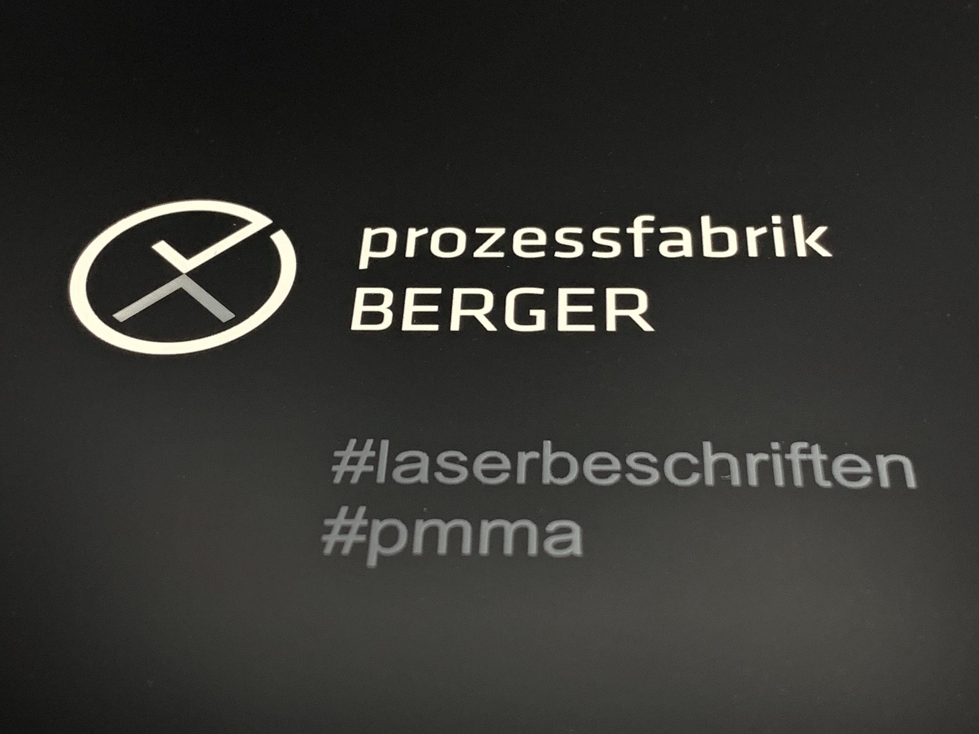 Laserbeschriften Plexiglas