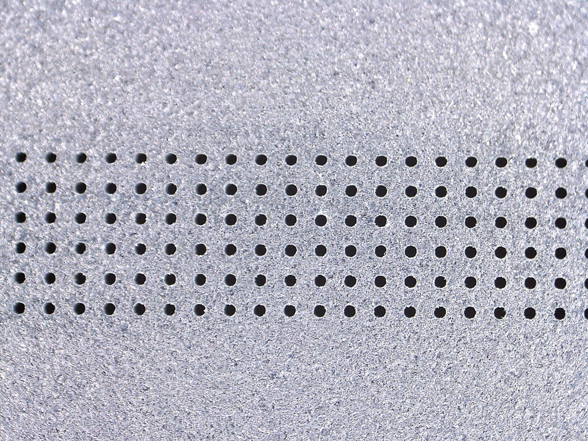 Laserbohren Aluminium Detail